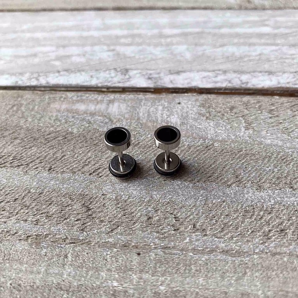 Men's Stud Earrings - Picture 3 of 7